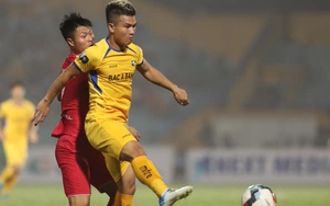 'Sao' U23 Việt Nam cứu Hà Nội FC khỏi trận thua, Viettel chia điểm SLNA