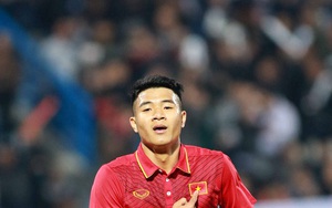 Đức Chinh nhận 'mưa' lời khen sau siêu phẩm vào lưới Ulsan, Xuân Tú trổ tài đọc Rap