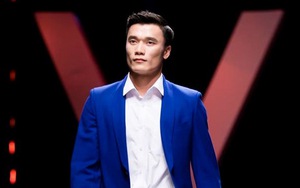 Fan 'dậy sóng' khi Tiến Dũng sải bước trên sàn catwalk