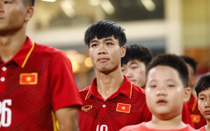 Công Phượng chúc mừng năm mới, tuyển thủ Việt Nam cưới vợ đêm giao thừa