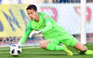 Bóng đá Việt Nam hôm nay: Tuyển Việt Nam sẽ bổ sung cầu thủ Việt kiều. Quang Hải dính chấn thương