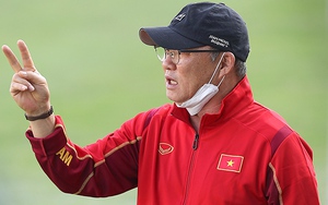 Bóng đá Việt Nam hôm nay: Tuyển Việt Nam vẫn chưa được rời khu cách ly