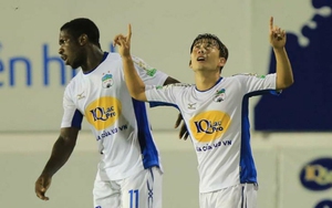 Công Phượng chói sáng, HAGL tận hưởng niềm vui chiến thắng