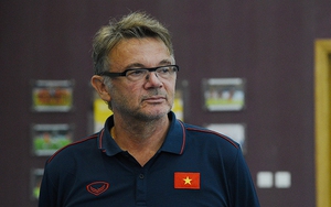 Bóng đá Việt Nam hôm nay: HLV Philippe Troussier có thể thay thế GĐKT Gede