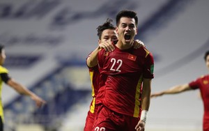 Bóng đá Việt Nam hôm nay: Đội tuyển Việt Nam vượt xa Thái Lan trên bảng xếp hạng FIFA