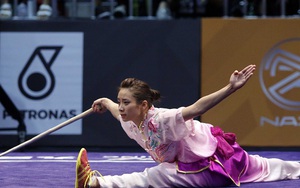 Thuý Vi không thể hô hấp bình thường vẫn lập cú đúp HCV