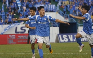Tiền vệ U22 Việt Nam lập 'siêu phẩm', Quảng Ninh thắng nghẹt thở