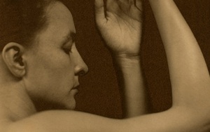 Trình diễn những bức thư gợi tình của người nổi tiếng tại ‘lễ hội tình dục’