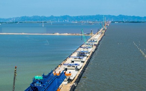 Bộ GTVT khẳng định: Không có việc nứt dầm chính cầu Tân Vũ - Lạch Huyện