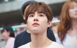 'Nam thần' mới nổi của Kpop, sắp 'soán ngôi' các đàn anh ở SM Entertainment