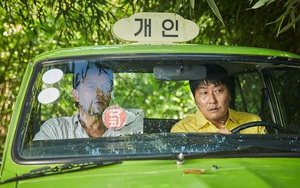 Thành viên EXO bất ngờ giành giải tại Rồng Xanh 2017