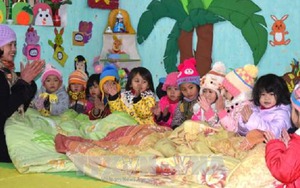 Hàng chục nghìn học sinh phải nghỉ học để tránh rét