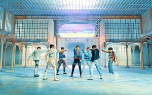 Khi ARMY toàn thế giới ăn mừng, BTS vẫn miệt mài luyện tập cho đêm live ‘Fake Love’