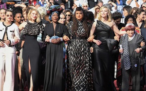Cannes 2018: Các sao nữ biểu tình trên thảm đỏ
