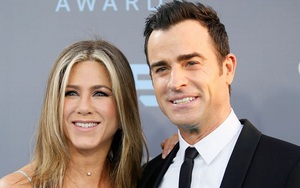 Jennifer Aniston buồn chán khi nghe tin chồng cũ hẹn hò Selena Gomez