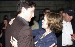 ‘Người hùng cô đơn’ Keanu Reeves thừa nhận đã kết hôn với bạn diễn