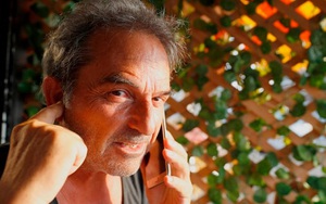 Các nhà sách nổi dậy khi sách tự xuất bản trên Amazon được giải thưởng uy tín của Pháp chọn