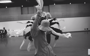 BTS chia sẻ video tập luyện cực nghệ thuật cho màn diễn ở MMA vừa qua