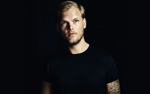 Nhạc mới mà DJ Avicii đang làm trước khi tự tử sẽ được tung ra trong ít ngày nữa