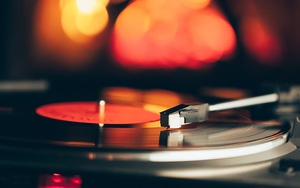 Ngành công nghiệp đĩa than thế giới điêu đứng vì cháy nhà máy Apollo Masters