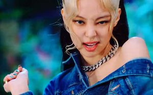 Cùng tung MV, Blackpink đang áp đảo BTS dù so sánh là khập khiễng