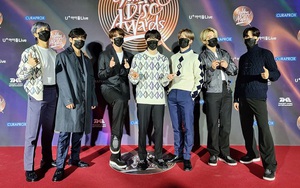 BTS tri ân nhau sau một năm vất vả trên sân khấu Giải Đĩa vàng