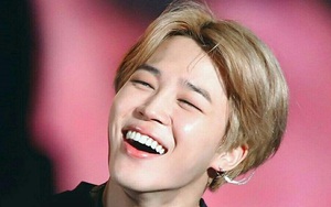 Jimin BTS va phải fan trong phòng tắm một cách cực dễ thương