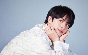 Jin BTS chia sẻ cách buồn cười nhưng cực hiệu quả để tự tin mỗi ngày