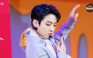Jungkook BTS chiếm trọn 4 Fancam hot nhất 2022, xem thấy mê