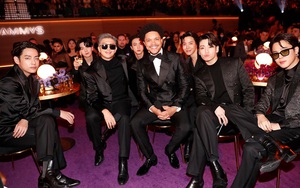 MC Grammy như bị đảo lộn mọi giá trị khi gặp BTS