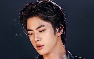 Đẹp trai nhưng Jin BTS rất khó quay phim vì lý do bàng hoàng