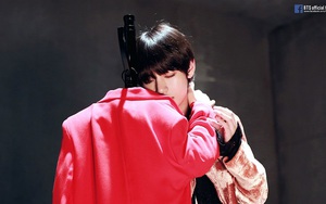 V BTS vật lộn giữa ‘Nghệ sĩ V’ và ‘Kim Taehyung’ trong 'PROOF'