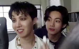 J-Hope BTS cười không ngớt khi V mang quà, đòi đóng cameo trong 'More'