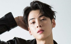 Cha Eun Woo Astro khoe cơ bắp cuồn cuộn, ai đã đá anh vậy?