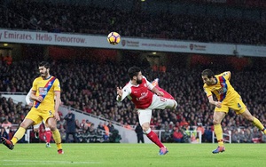 'Cú đá bọ cạp' của Giroud lọt vào danh sách rút gọn Bàn thắng đẹp nhất năm