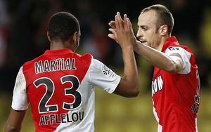 Tin HOT M.U 27/10: Martial trưởng thành nhờ Berbatov, Luke Shaw mời gọi Pochettino, M.U quá may ở cúp Liên đoàn