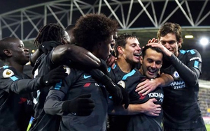 ĐIỂM NHẤN Huddersfield 1-3 Chelsea: Bakayoko, Willian tạo niềm tin. Chelsea không phải dựa vào Morata