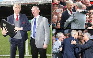 BỒI HỒI cảnh Sir Alex xuống sân tặng quà tri ân Arsene Wenger