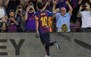 Video clip highlights bàn thắng Barcelona 3-0 Alaves: Messi vẫn xứng đáng là đầu tàu