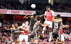 Video Arsenal 3-1 Brentford: Welbeck rực sáng, Pháo thủ thẳng tiến