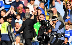 M.U: Đối với Mourinho, CĐV Chelsea là một lũ vô ơn