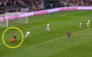 Thủ môn Lloris bị chê IQ thấp, say rượu, bán độ… vì sai lầm điên rồ trước Barca