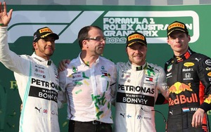 Hamilton không nhất, Mercedes vẫn vô đối ở chặng mở màn mùa giải mới