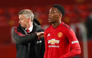 TIẾT LỘ: Chắp tay nhìn đồng đội khởi động, Martial bị HLV Ole Solskjaer ‘sấy tóc’ dữ dội