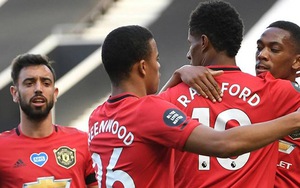 Ngoại hạng Anh vòng 36: MU, Chelsea sửa sai, Leicester gặp khó