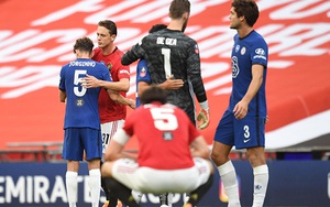 ĐIỂM NHẤN MU 1-3 Chelsea: Ole sai lầm, MU trả giá vì hàng thủ. Chelsea thắng xứng đáng