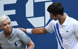 Djokovic bị loại khỏi US Open 2020 vì đánh bóng trúng nữ trọng tài