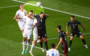 TRANH CÃI: Croatia có bị thổi phạt đền oan?