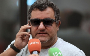 Siêu cò Mino Raiola đang trong tình trạng nguy kịch