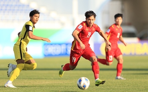 U23 Việt Nam 2-0 U23 Malaysia: Vũ khí mới mang tên Nguyễn Thanh Nhân